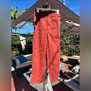Women’s size 4 made well Rust Pants scrunch waistband
